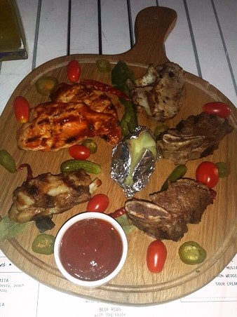 Ribs night at Amethyste